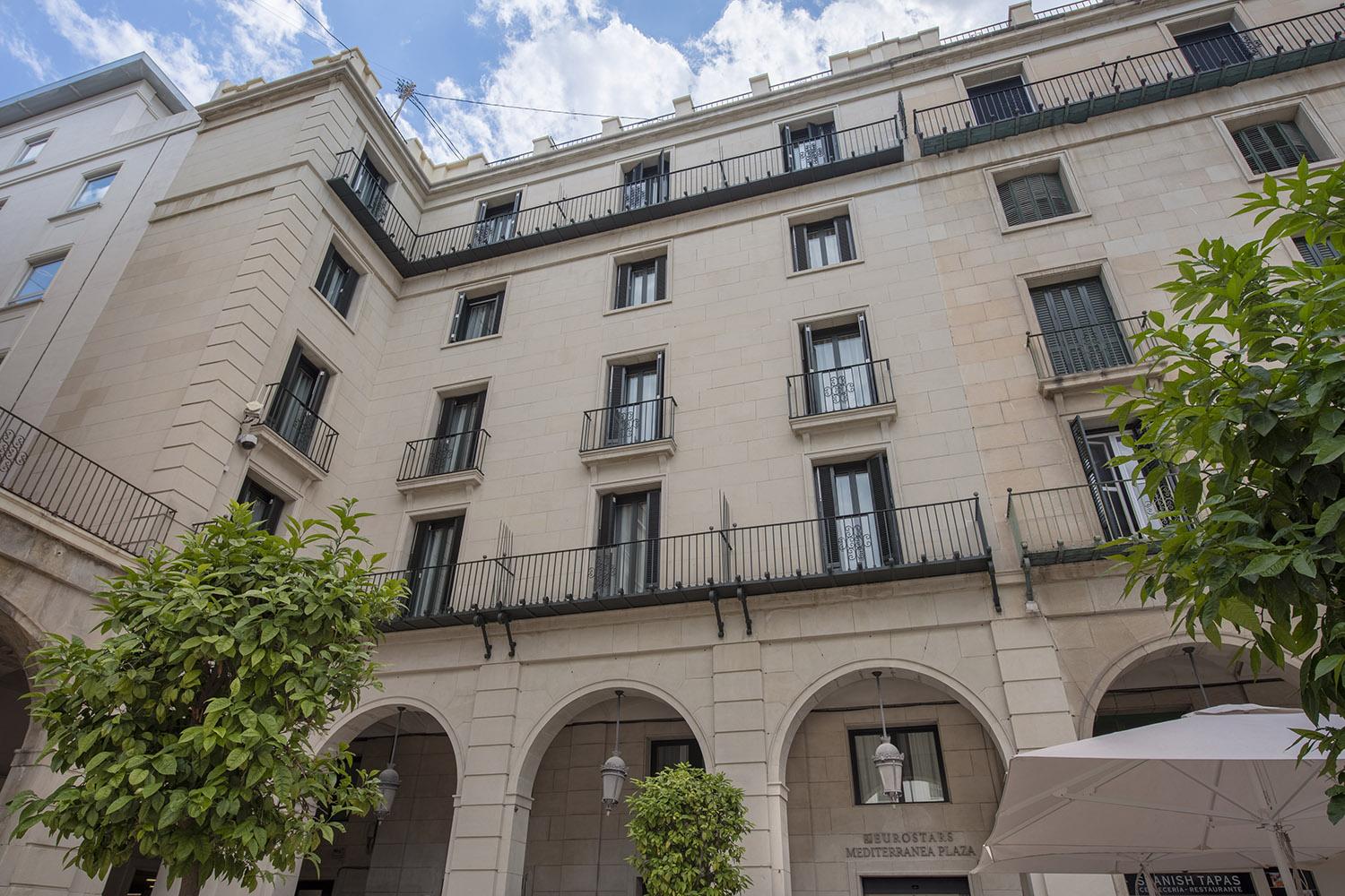 Eurostars Mediterranea Plaza Hotel 4*