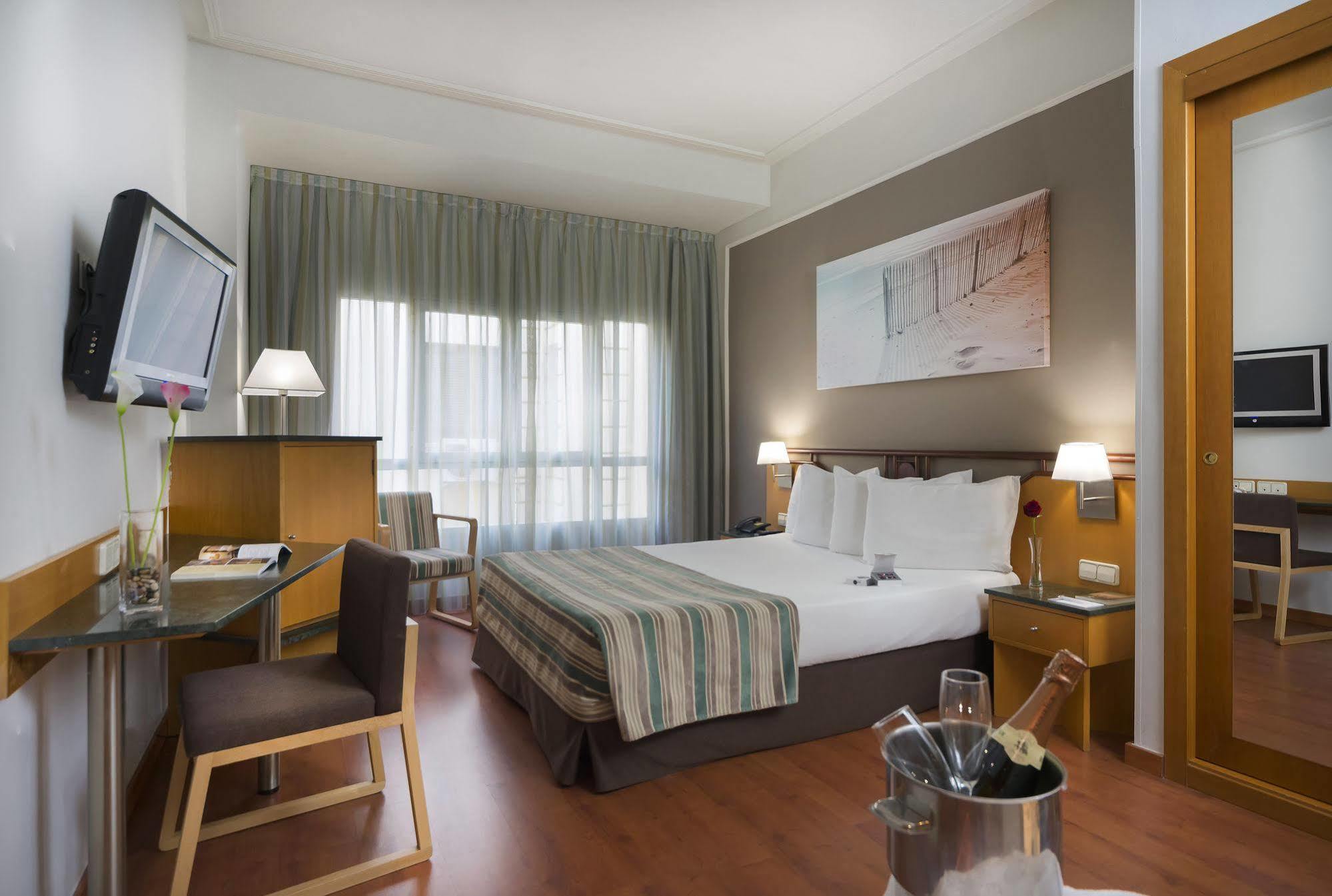 Eurostars Mediterranea Plaza 4*